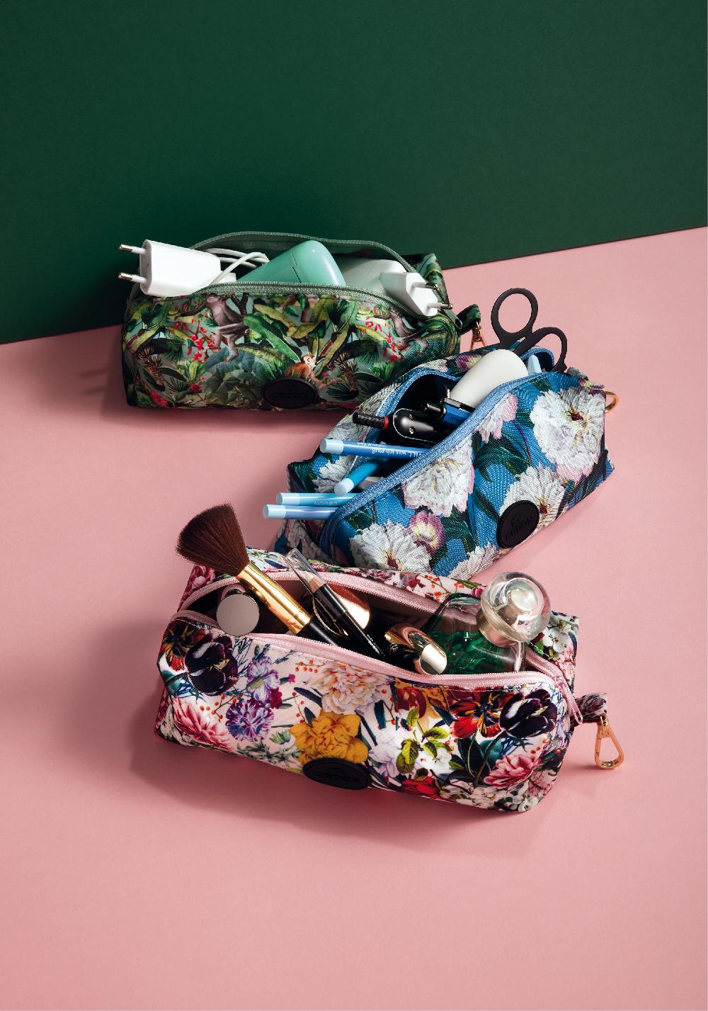 Trendform Easy Pouch Bag BLUMENGRUSS