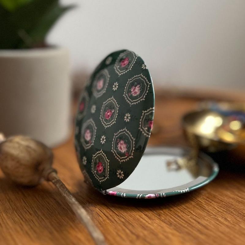 Trendform Klappspiegel DIRNDL