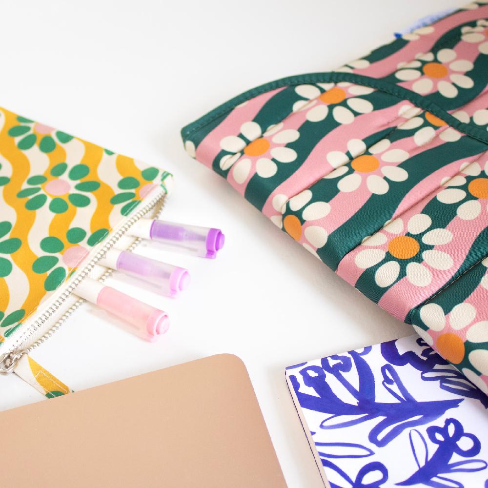 Trendform Laptop Sleeve 13'' Wavy Daisy