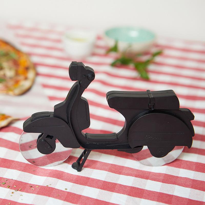 Trendform Pizzaschneider PIZZA SCOOTER Schwarz