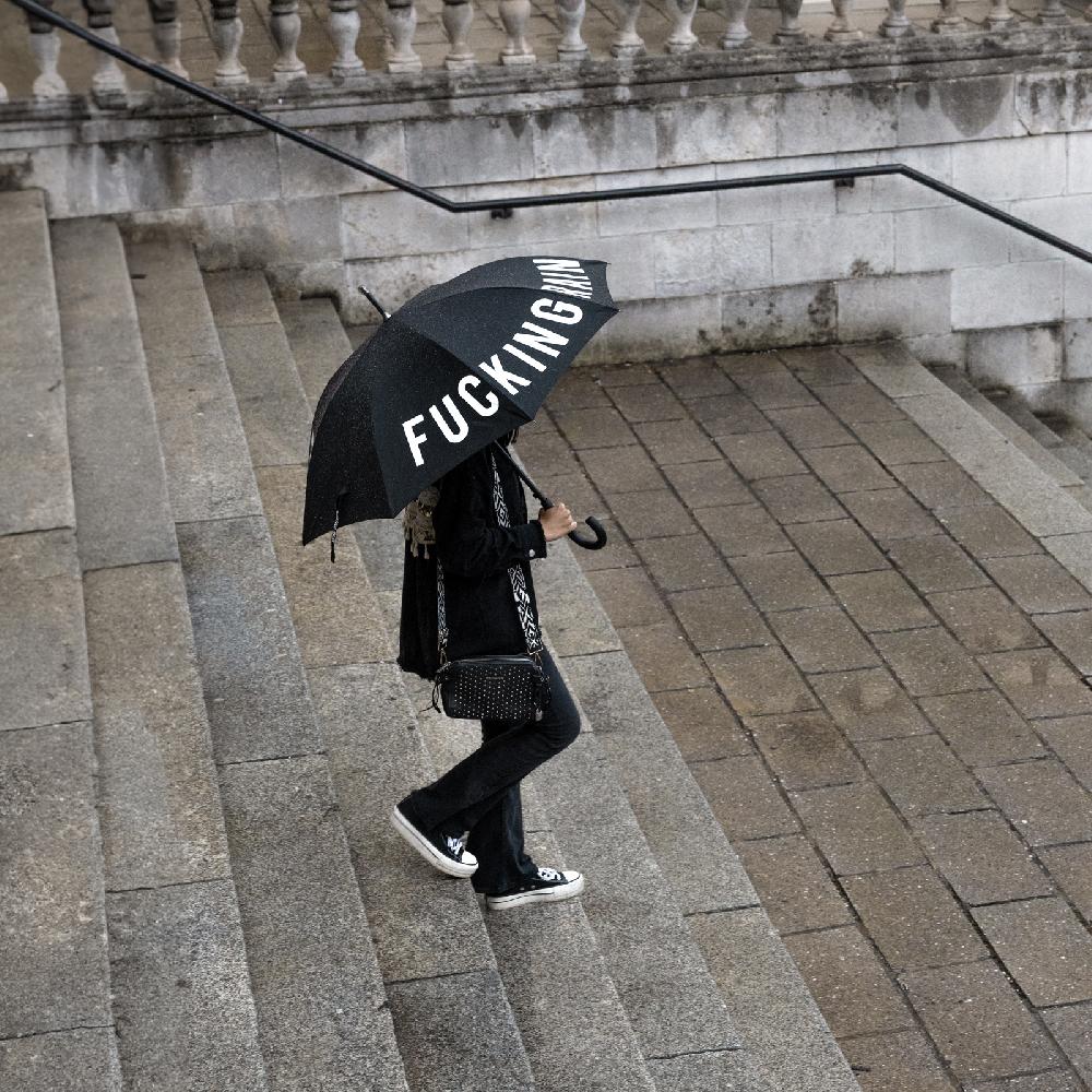 Trendform Schirm Fucking Rain Schwarz