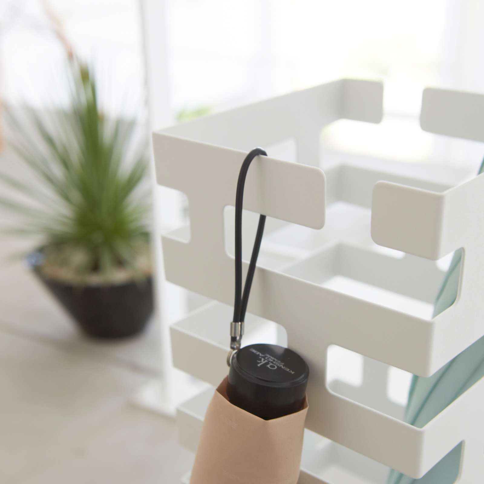 Trendform Schirmständer BRICK Weiss