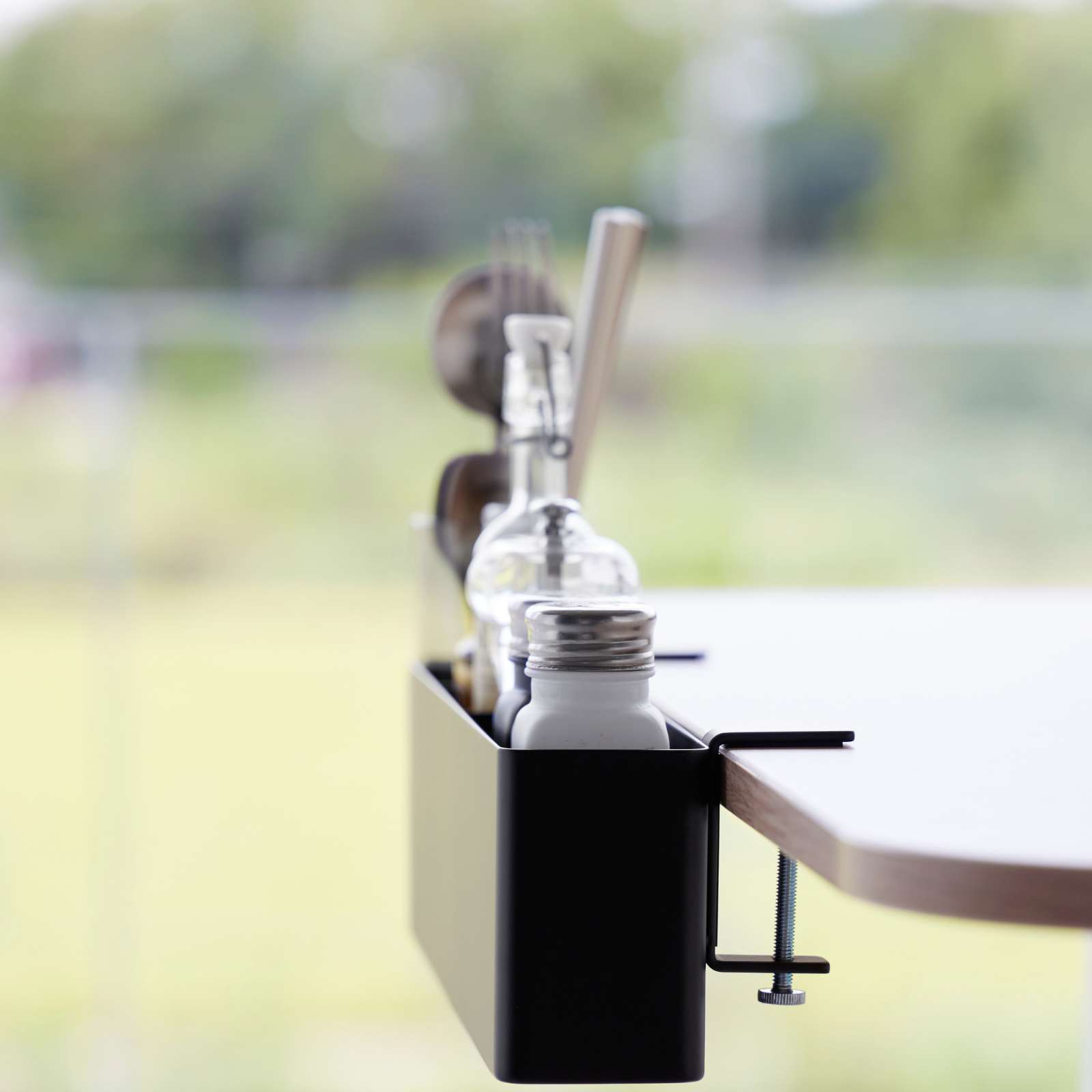 Trendform Schmaler Tisch-Klemm-Korb TOWER Schwarz