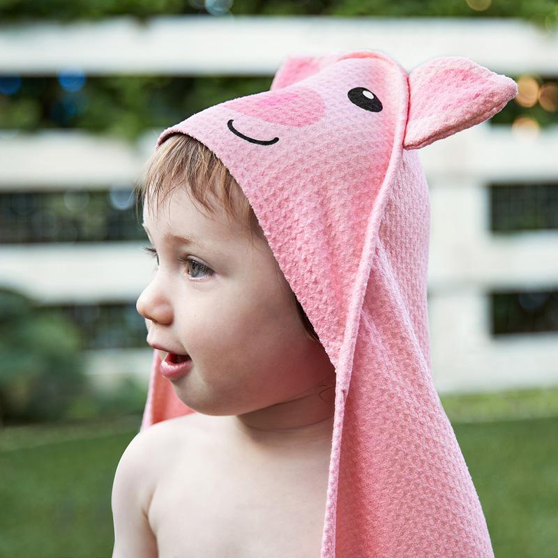 Trendform Towel BABY HOODIE Pig