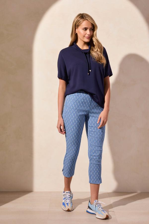 Tribal Haut À Col Entonnoir En Maille Scuba Légère