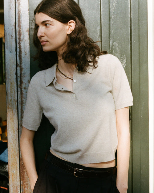 tricot Petit Polo cachemire léger Sable femme – Tricot