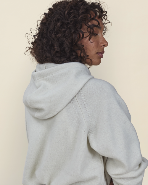 Tricot Pull à Capuche En Laine Et Cachemire Blanc Cassé Femme – Tricot