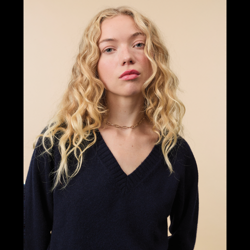 Tricot Col V En Cachemire Marine Femme – Tricot