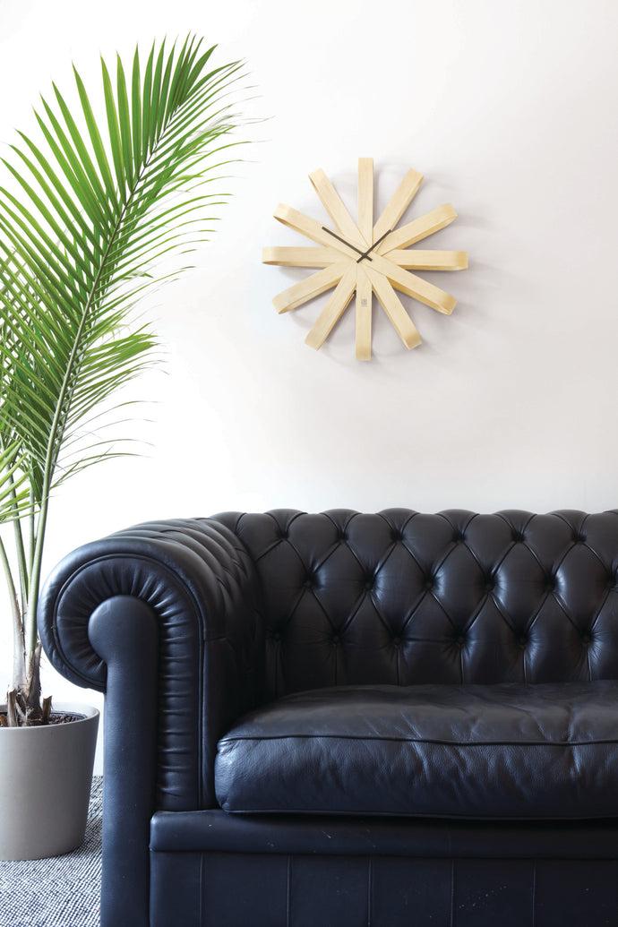 Umbra RIBBONWOOD - Horloge Murale En Bois D51cm