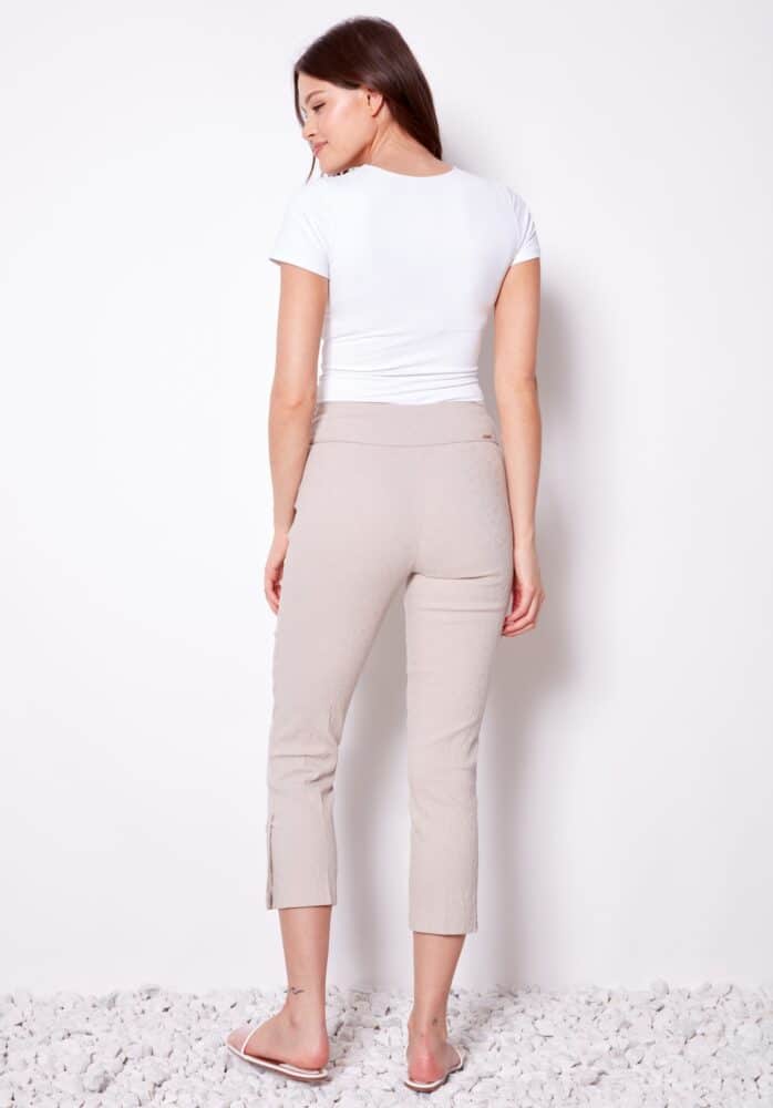 Up Pants PANTALON COURT EN JACQUARD TEXTURÉ SOLIDE