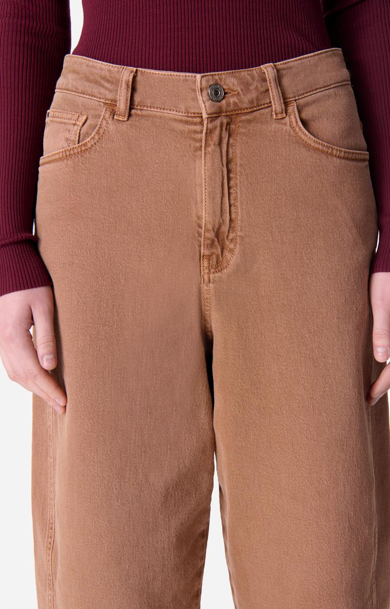 Vanessa Bruno Jean Caleb