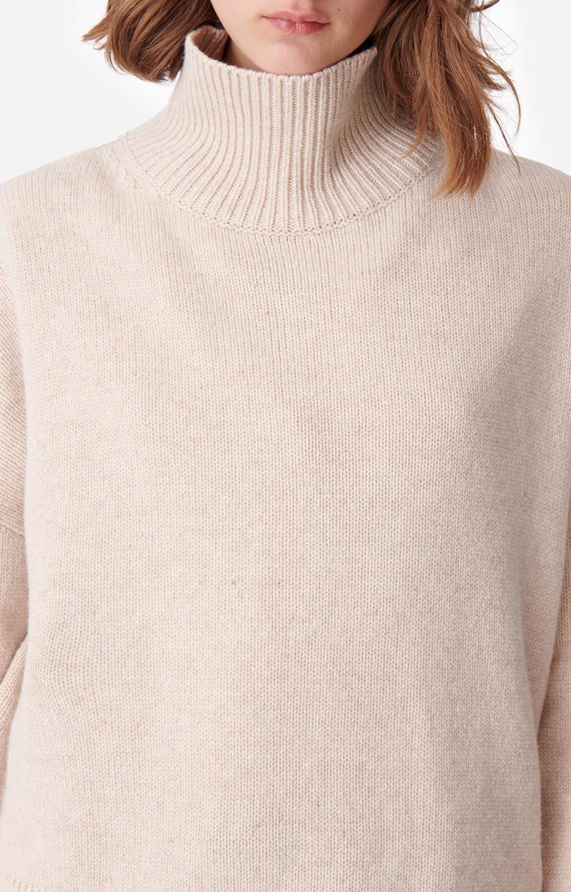 Vanessa Bruno Pull Malo