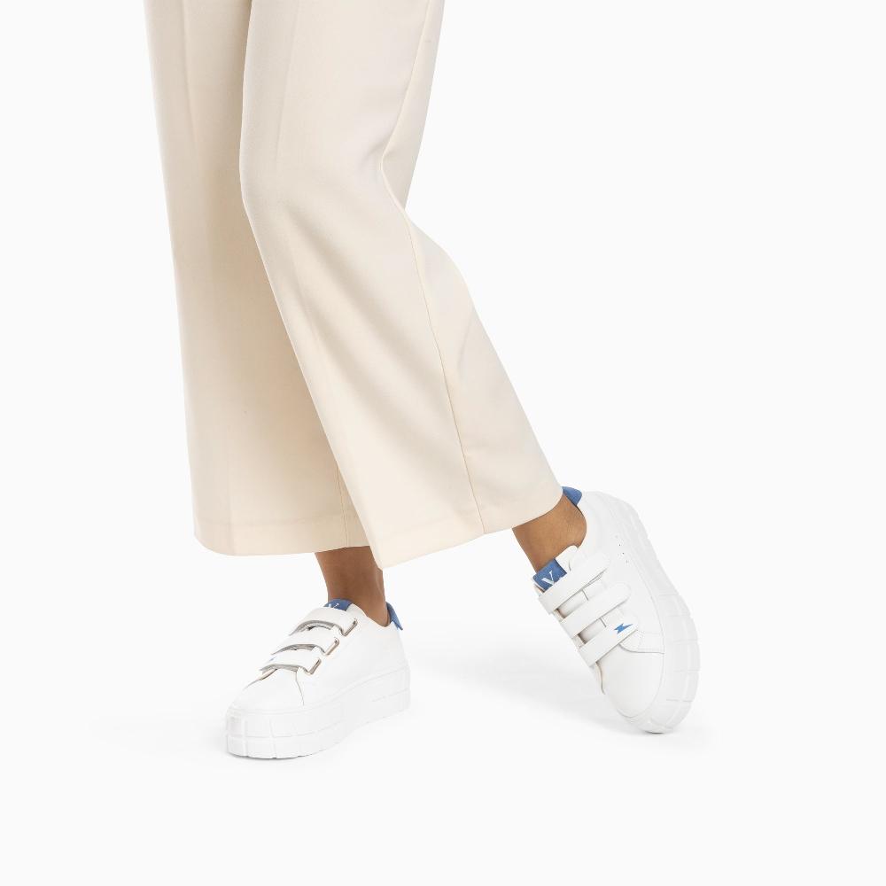 Vanessa Wu Baskets Coraline Blanc Et Bleu à Plateforme