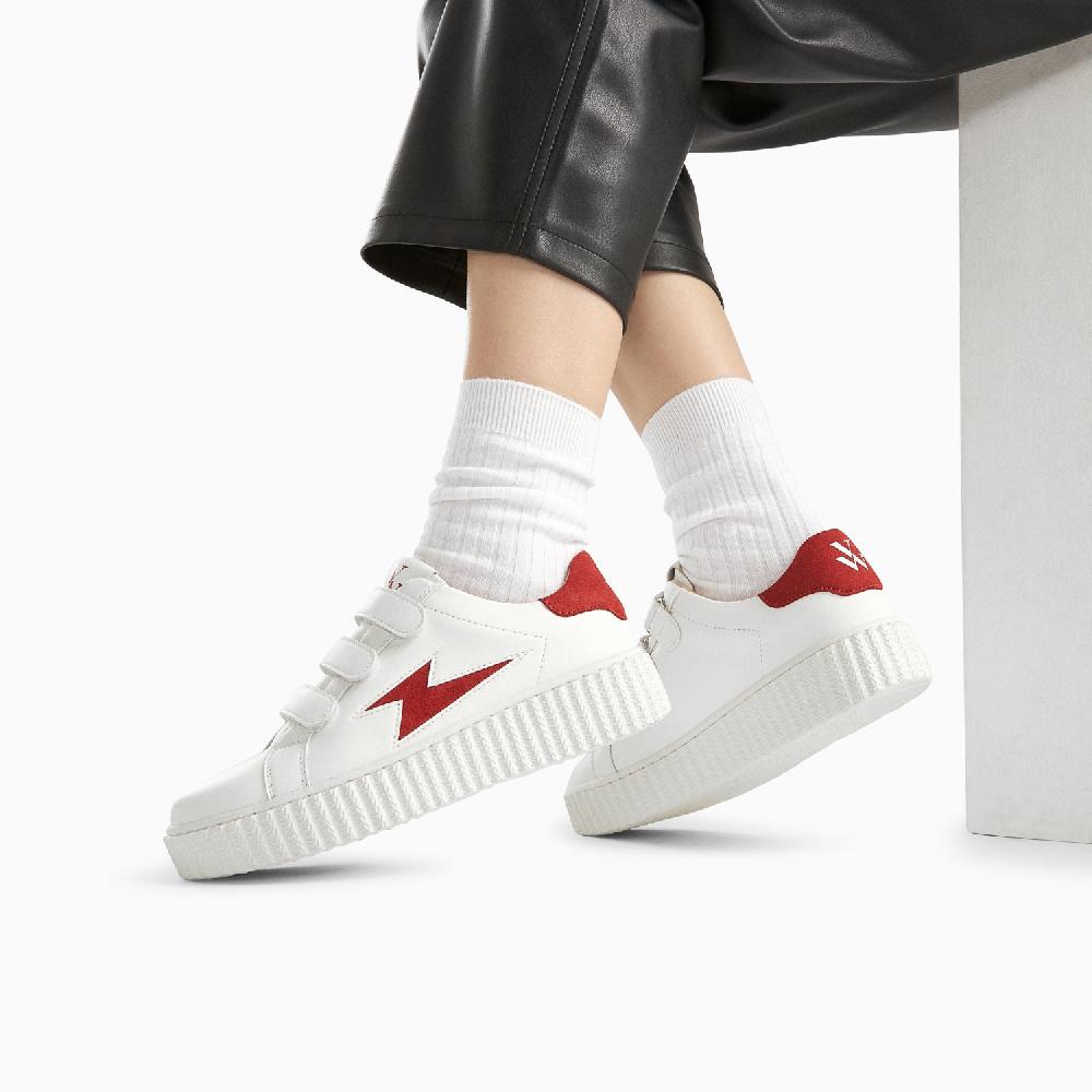 Vanessa Wu Baskets éclair Camelia Blanc Et Rouge à Scratchs
