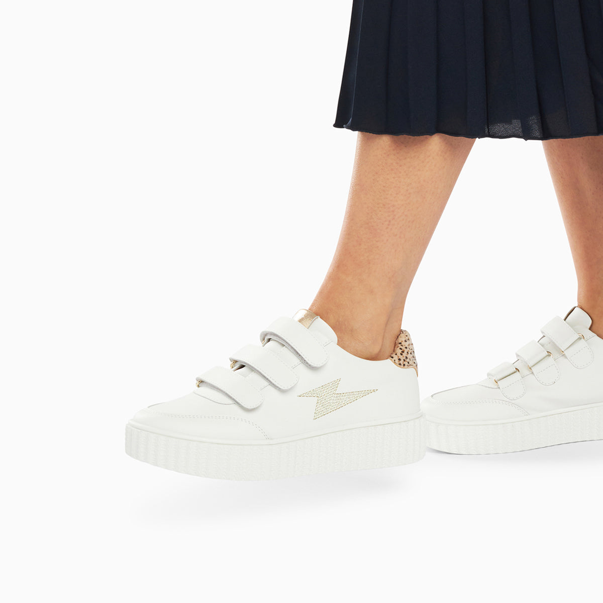 Vanessa Wu Baskets éclair Damia Blanc Et Léopard à Scratchs