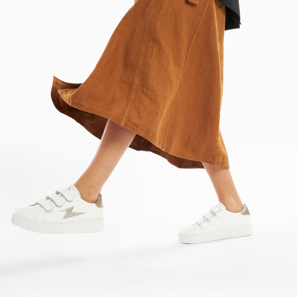 Vanessa Wu Baskets éclair Eva Blanc Et Taupe Serpent à Scratchs