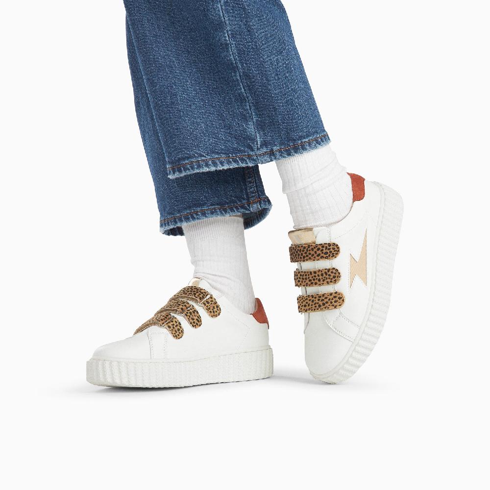 Vanessa Wu Baskets éclair Izae Blanc Et Beige à Scratchs Guépard