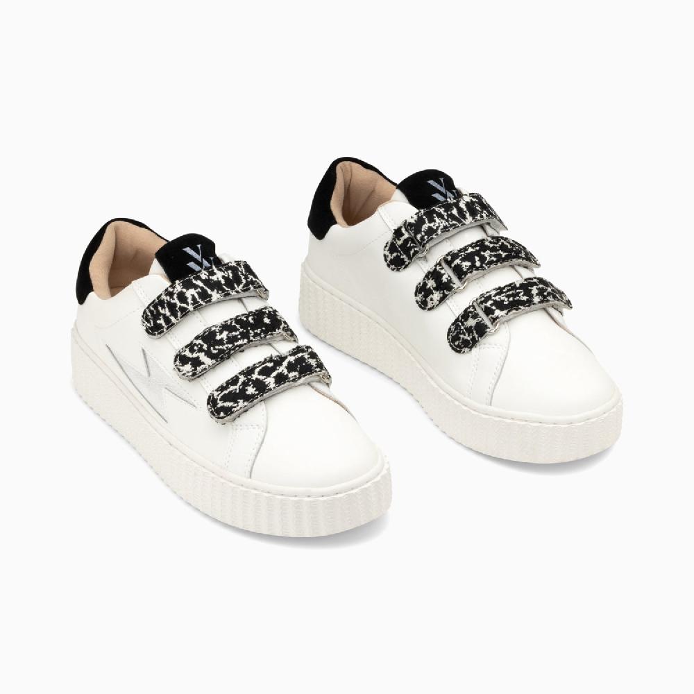Vanessa Wu Baskets éclair Lyanna Blanc Et Argent à Scratchs Léopard Noirs