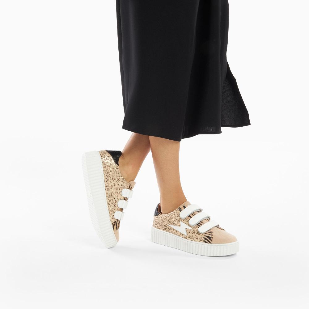 Vanessa Wu Baskets éclair Scarlett Beiges à Imprimé Léopard