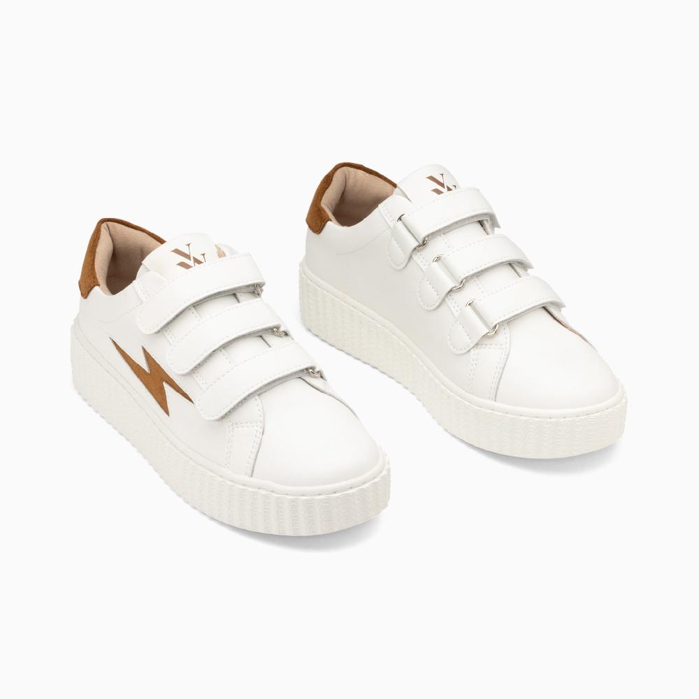 Vanessa Wu Baskets éclair Vicky Blanc Et Camel à Scratchs