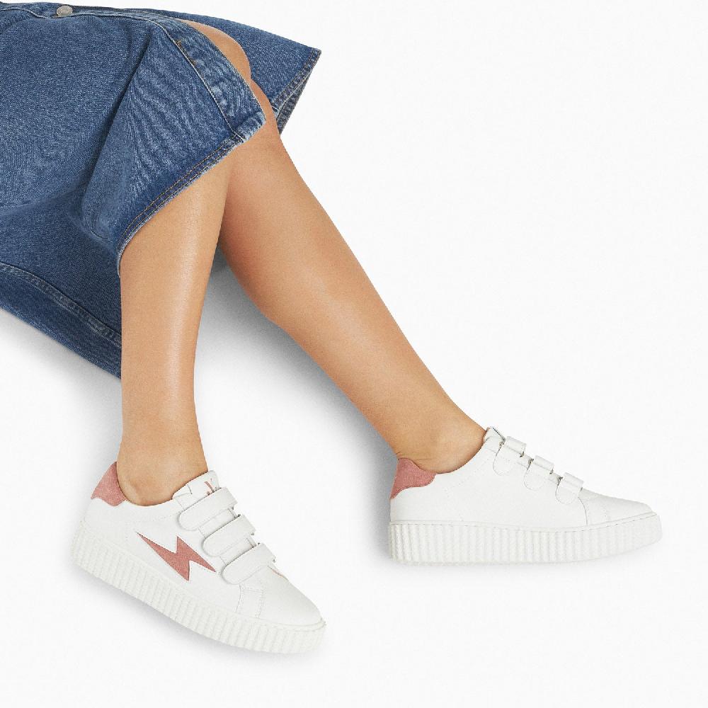 Vanessa Wu Baskets éclair Vicky Blanc Et Vieux Rose à Scratchs