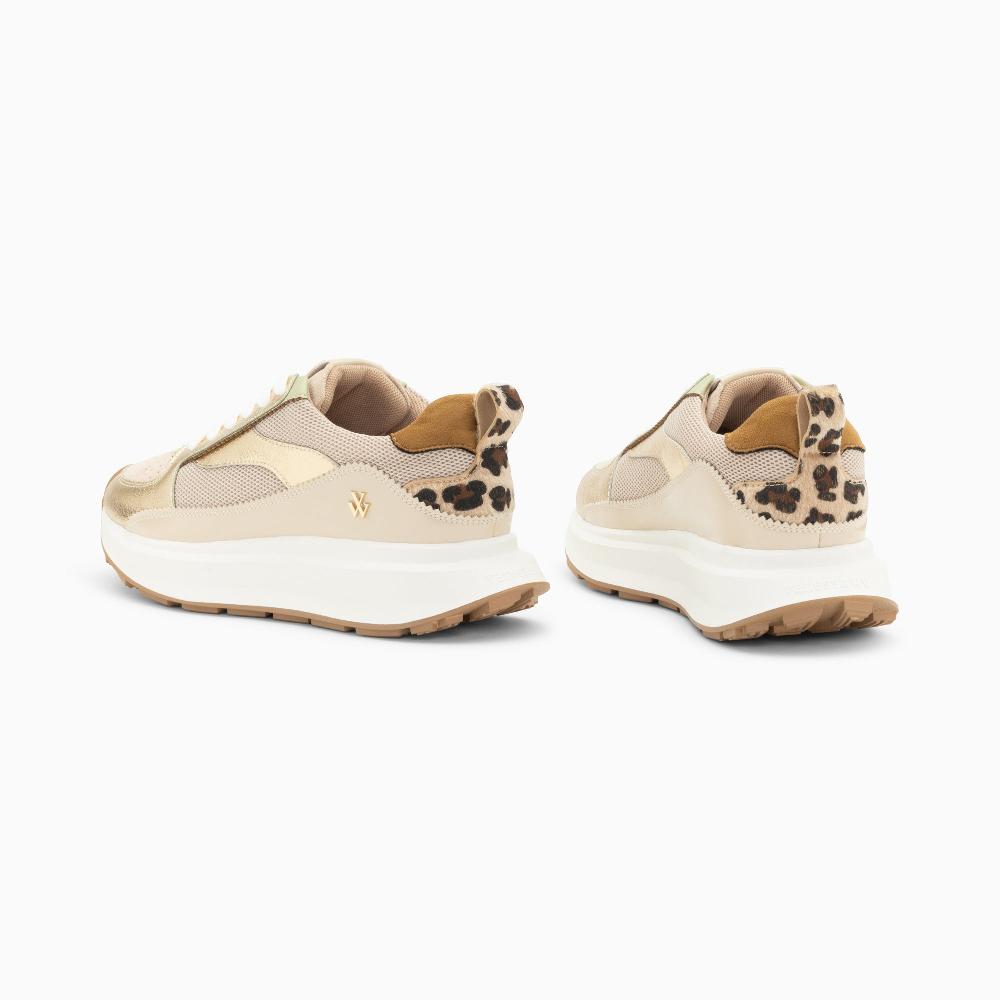 Vanessa Wu Baskets Emma Or Et Beige à Semelle Oversize