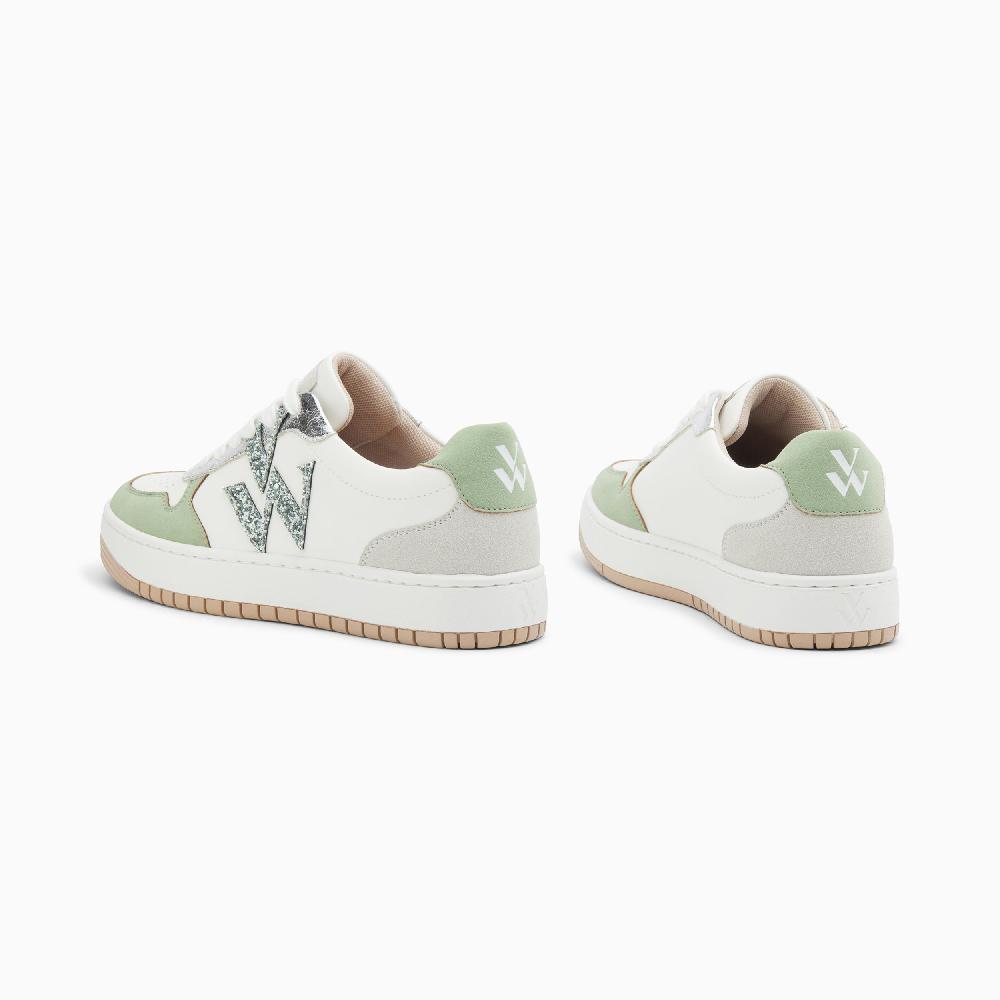 Vanessa Wu Baskets Monogramme Calie Blanc Et Vert Amande