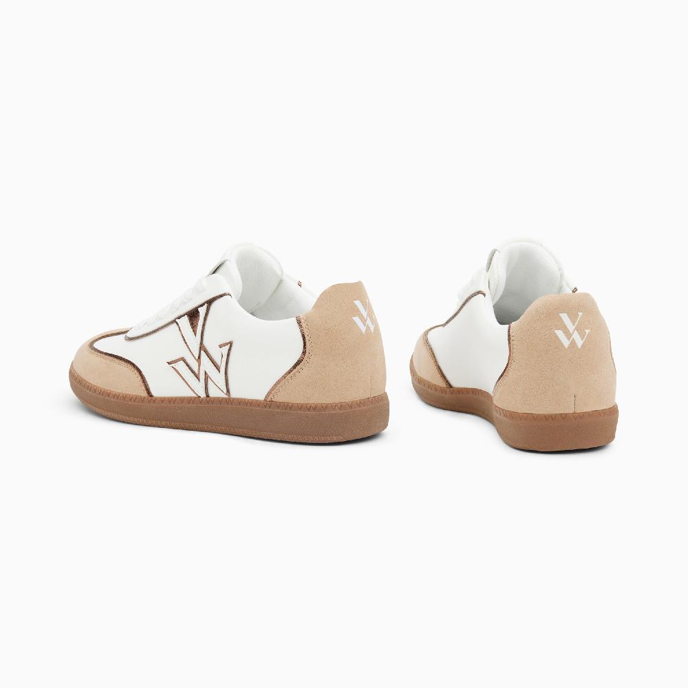 Vanessa Wu Baskets Monogramme Charlize Blanc Et Beige à Semelle Rétro