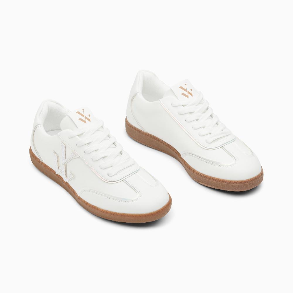 Vanessa Wu Baskets Monogramme Charlize Blanches Monochromes à Semelle Rétro