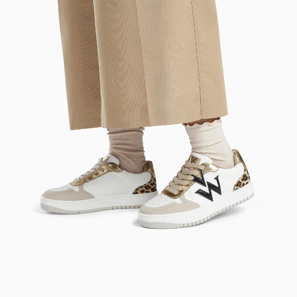 Vanessa Wu Baskets Monogramme Esmée Blanc Et Beige Clair