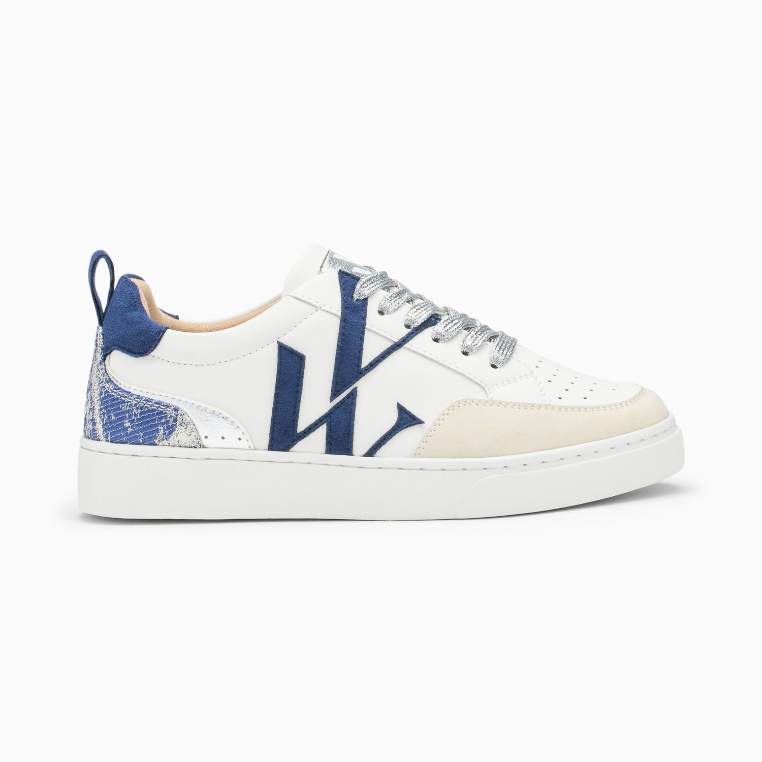 vanessa wu Baskets monogramme Gabriella blanc et bleu