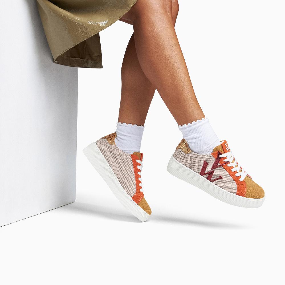 Vanessa Wu Baskets Monogramme Gaïa Beige Et Orange à Lacets