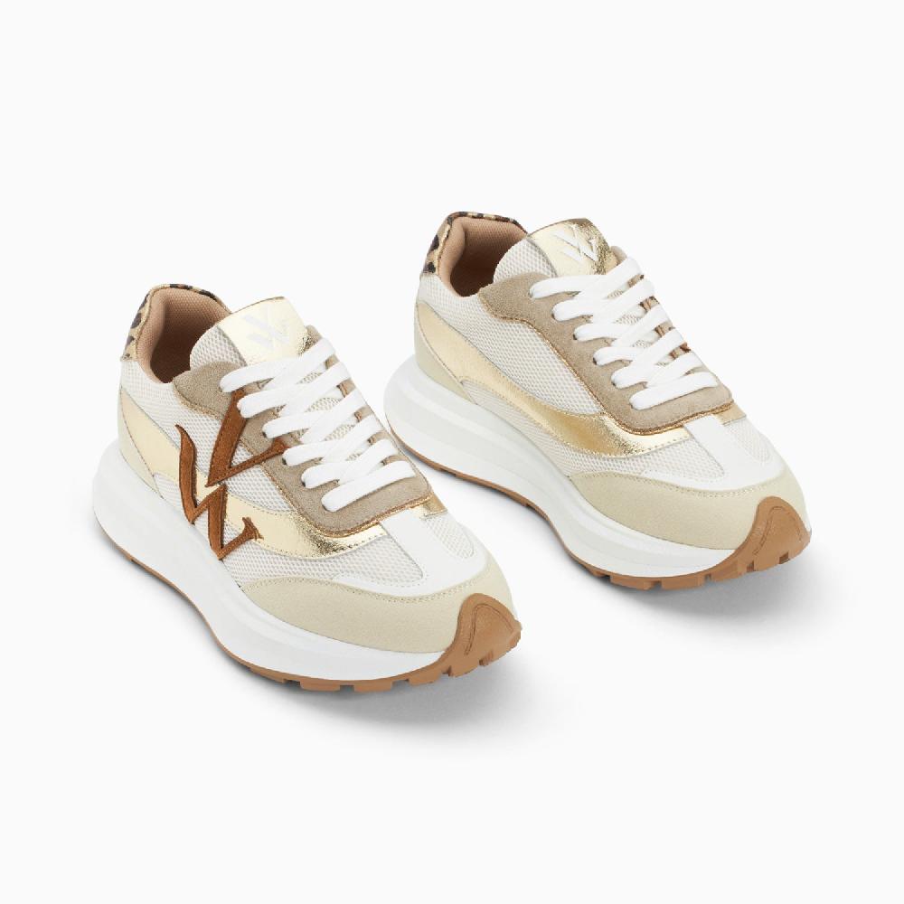 Vanessa Wu Baskets Monogramme Inès Camel Et Or à Semelle Oversize