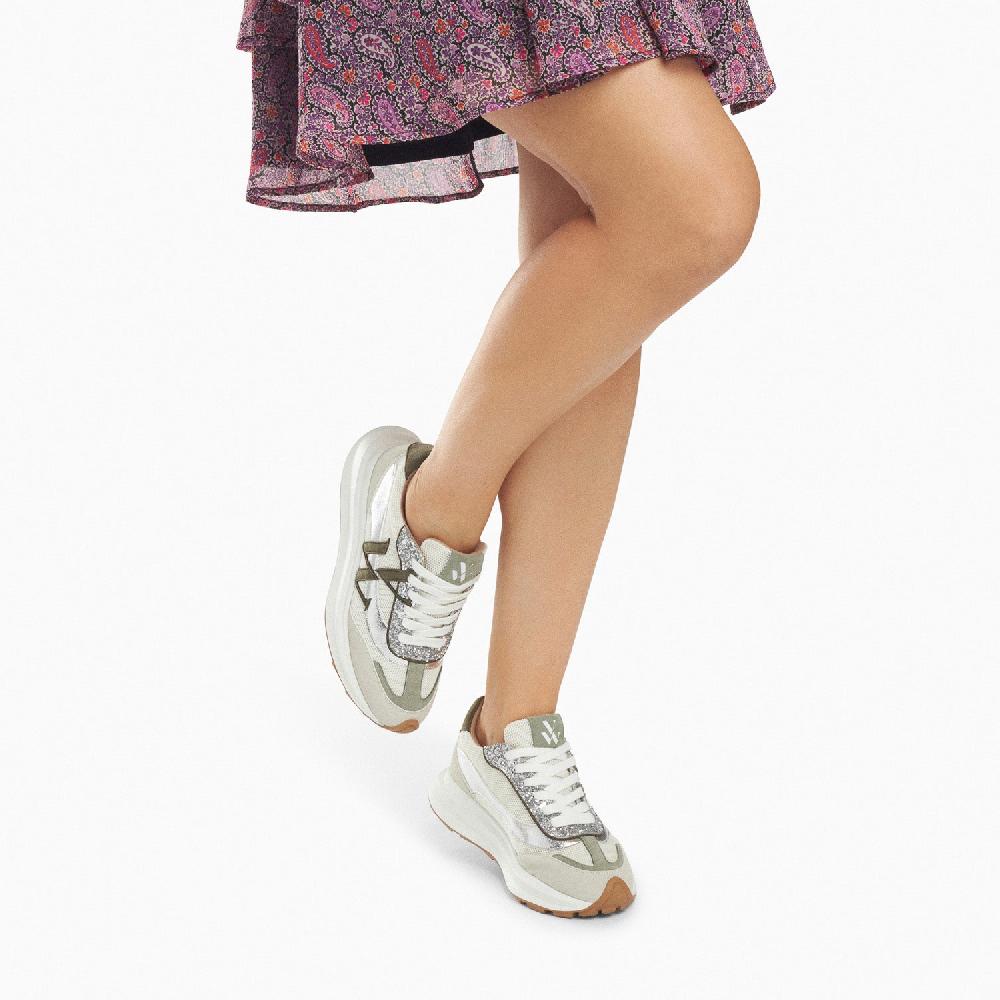 Vanessa Wu Baskets Monogramme Inès Kaki Et Argent à Semelle Oversize