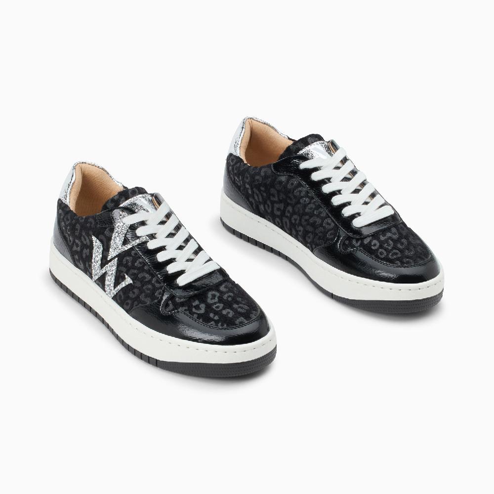 Vanessa Wu Baskets Monogramme Kasia Léopard Noir à Lacets