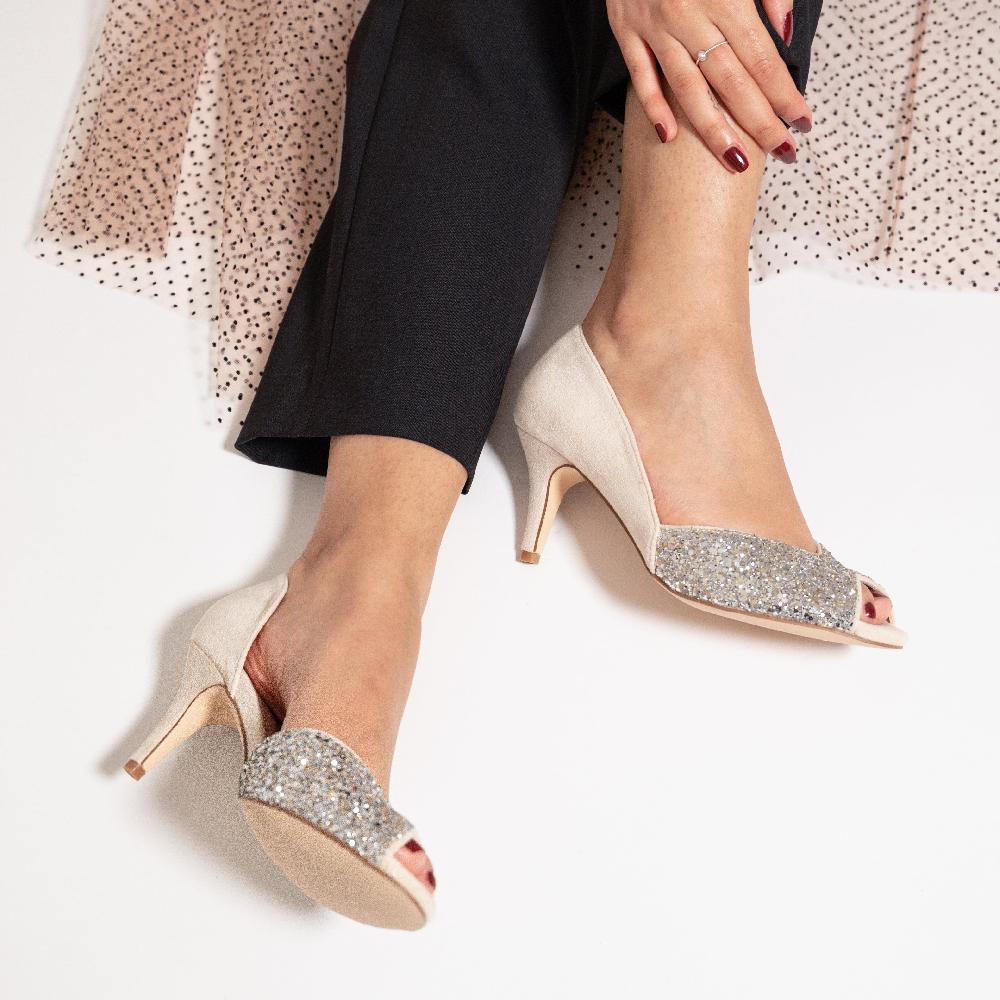 Vanessa Wu Escarpins Peep-toe Diane Crème Et Argent