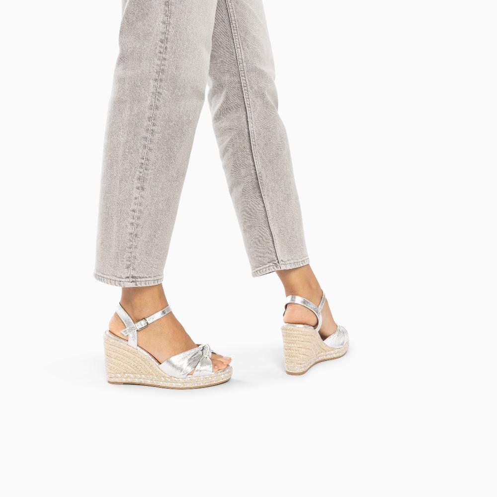 Vanessa Wu Sandales Compensées Nouées Céline Argent