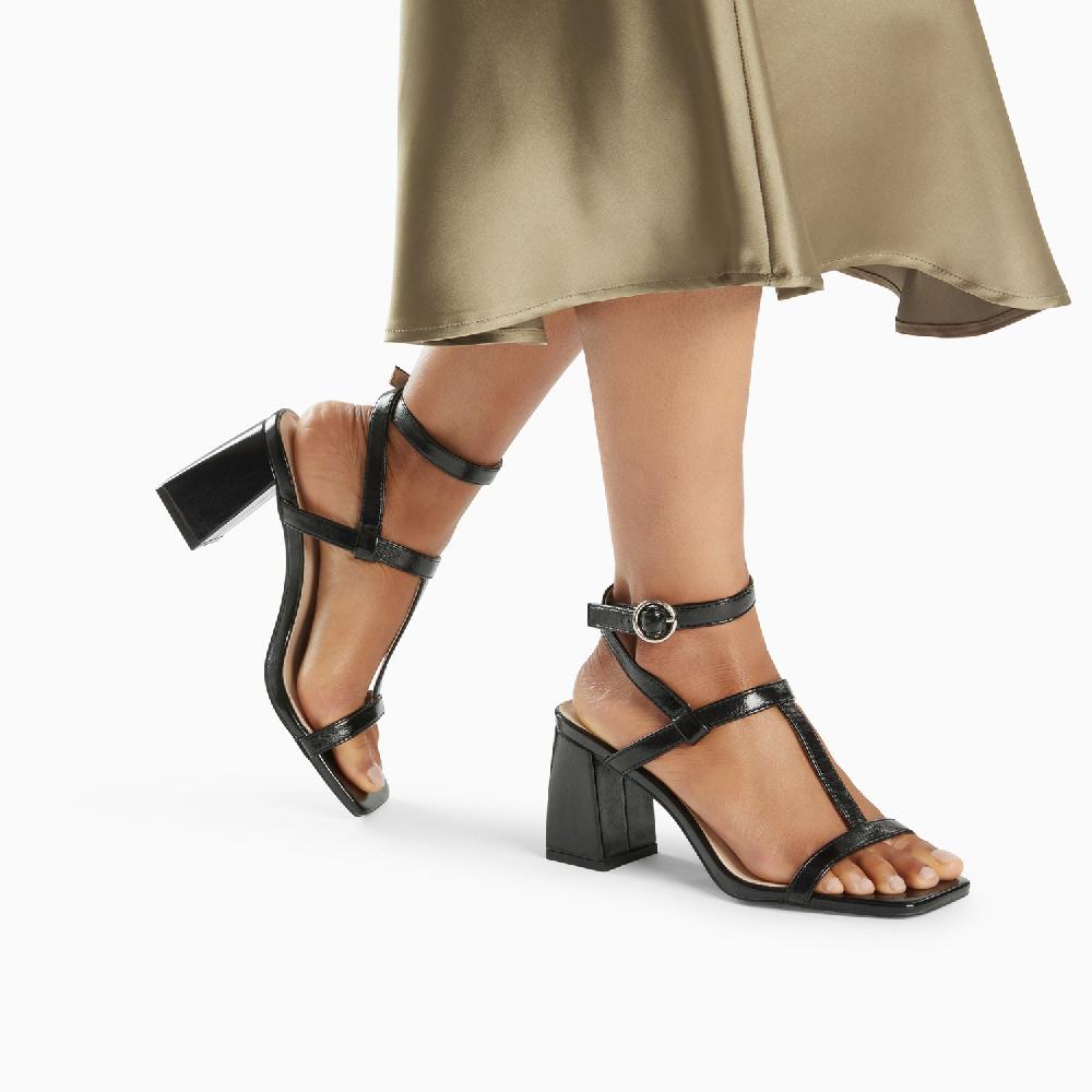 Vanessa Wu Sandales Nelly Noires à Brides Et Talon Haut