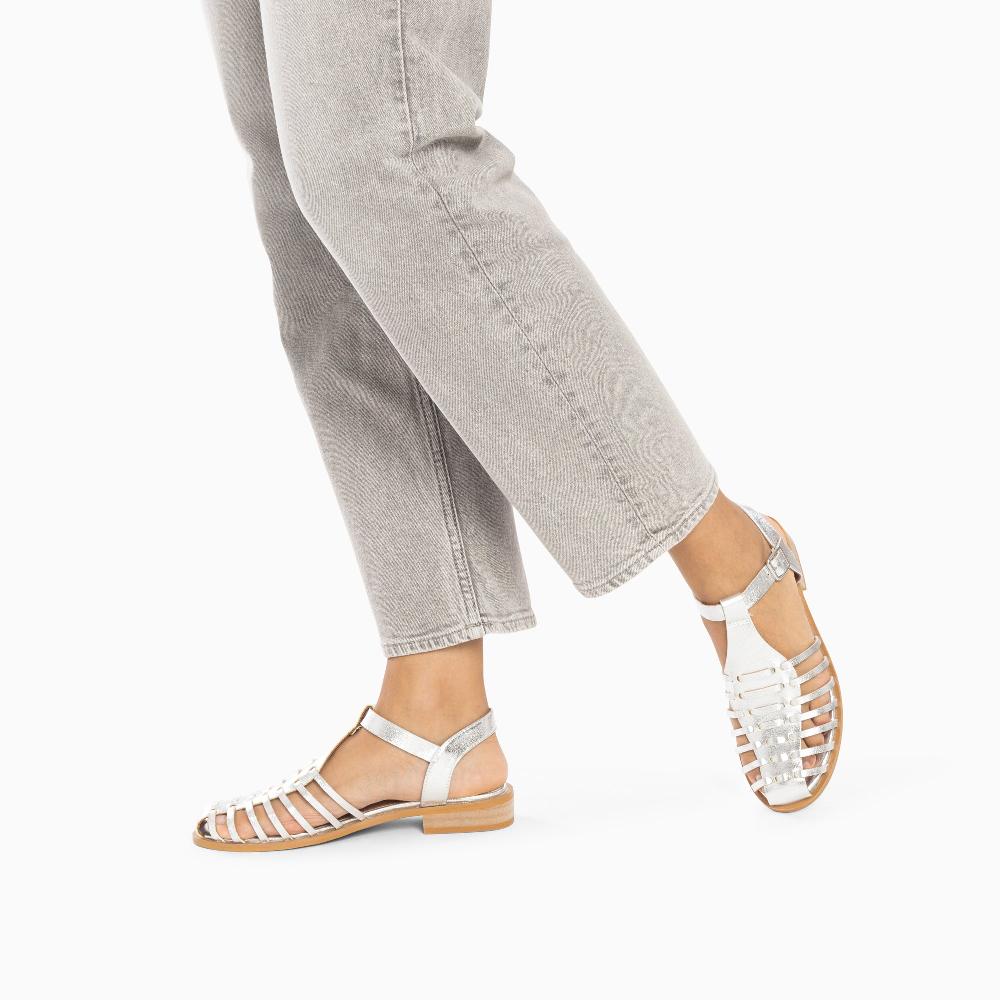 Vanessa Wu Sandales Plates Anne Style Pêcheur à Fines Brides Argent