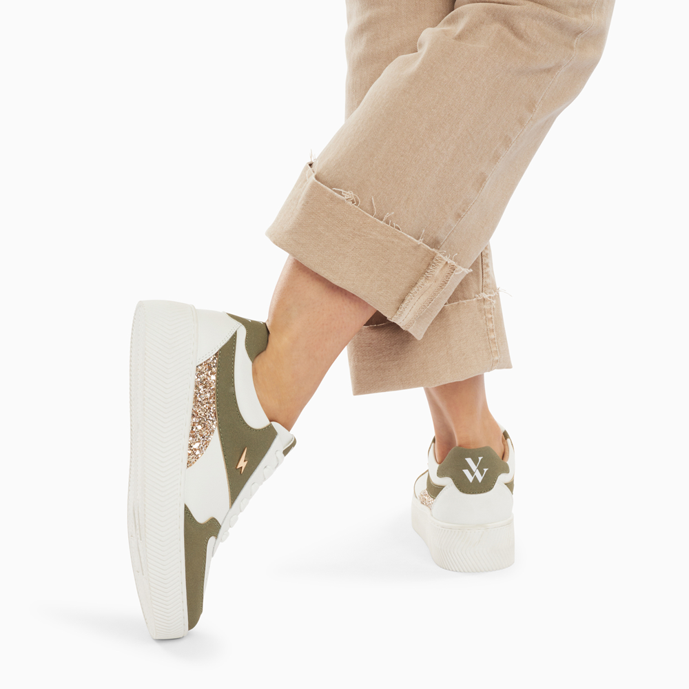 Vanessa Wu Baskets Nassita Kaki Et Or à Lacets