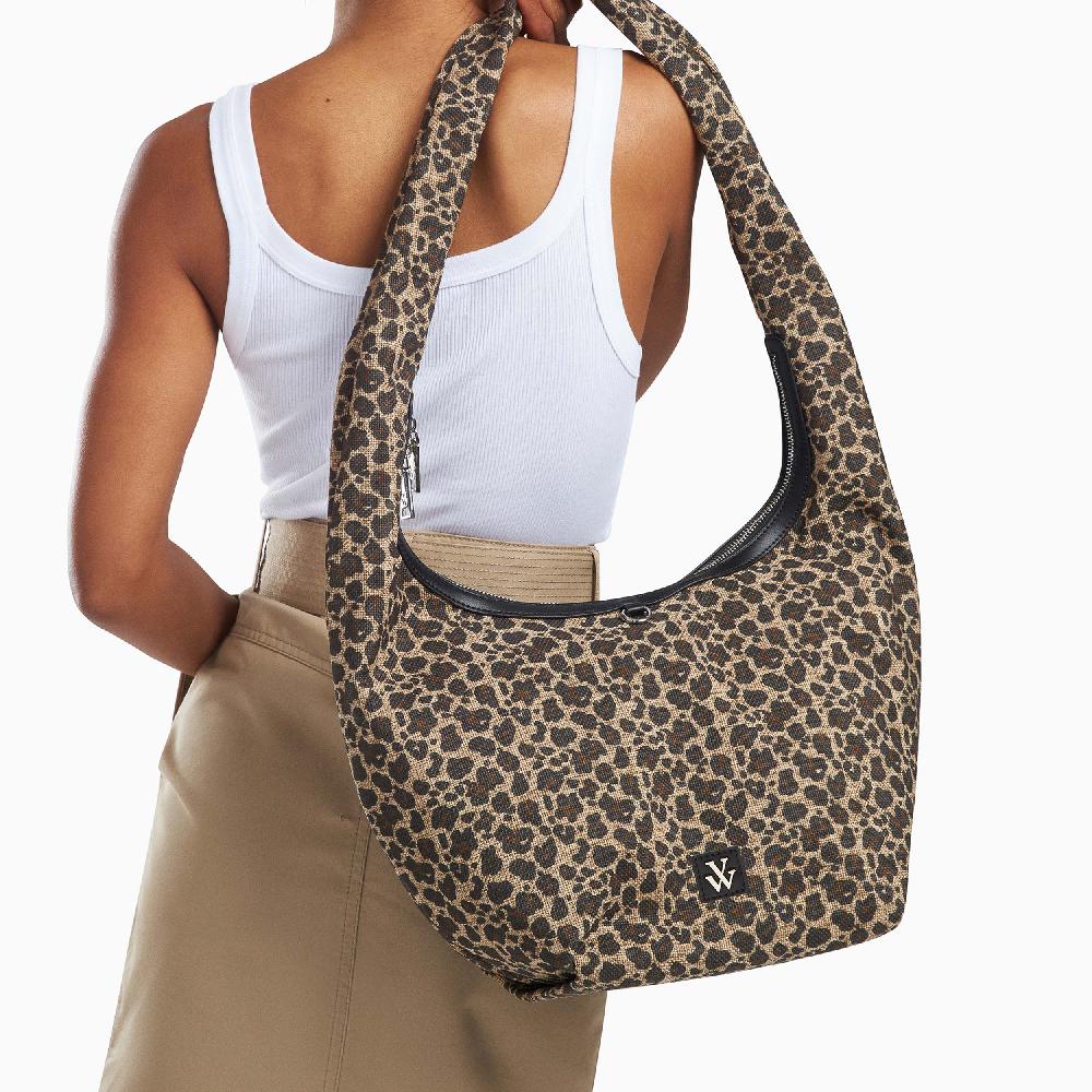 Vanessa Wu Sac Hobo Manelle Léopard