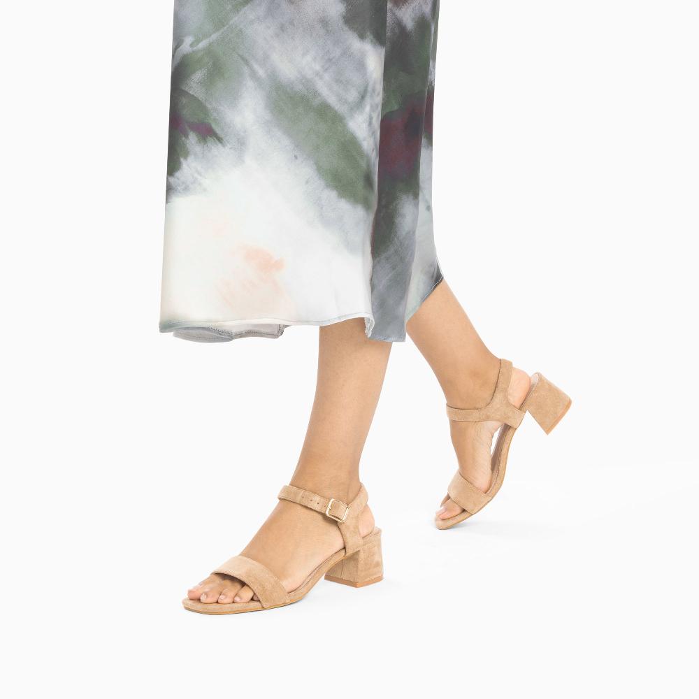 Vanessa Wu Sandales à Talon Laurie Beiges