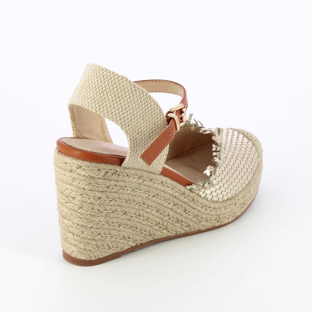 Vanessa Wu Sandales Compensées Flora à Tressage Or