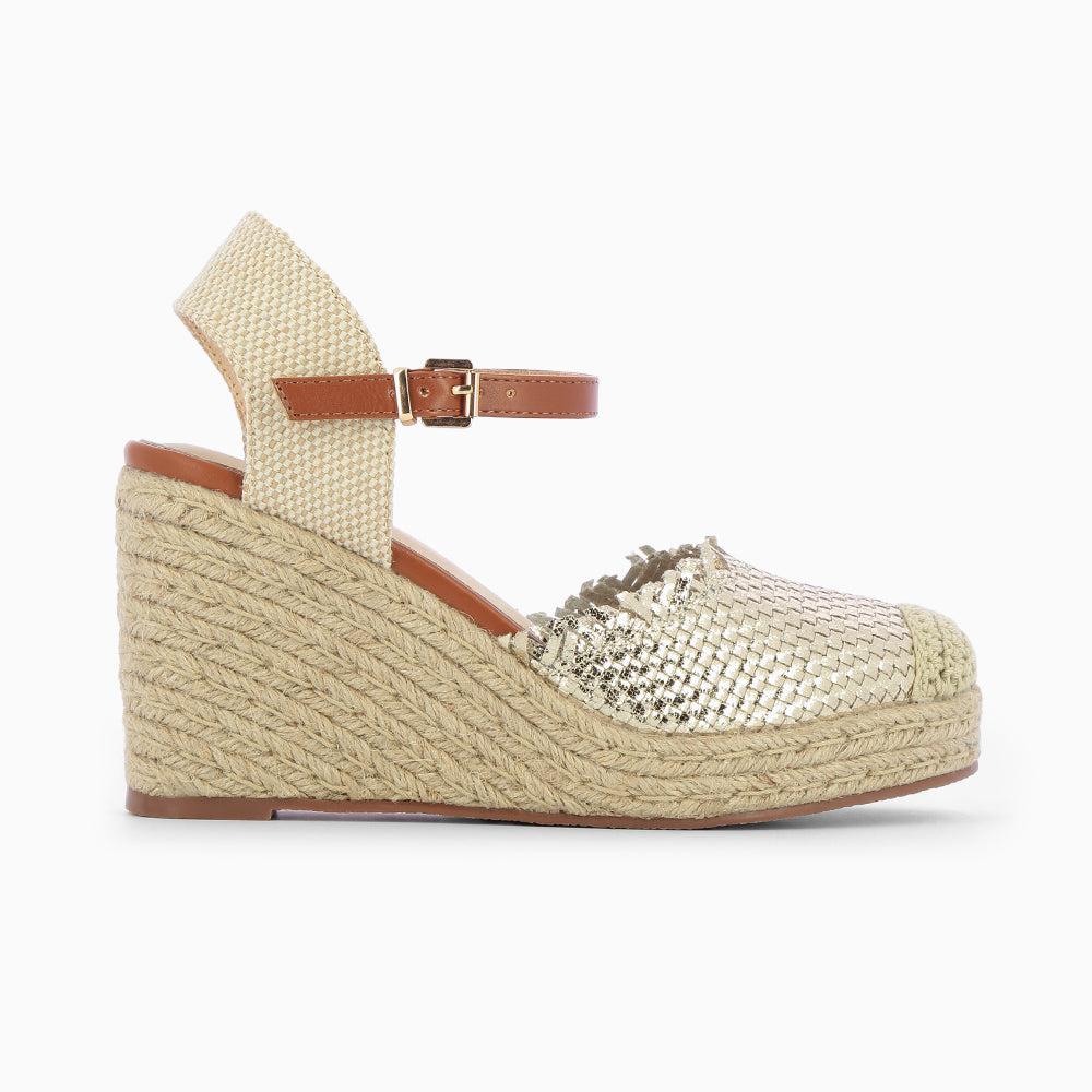 vanessa wu Sandales compensées Flora à tressage or