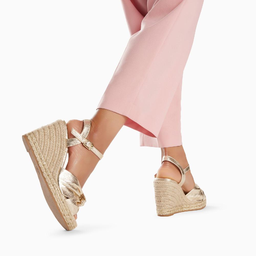 Vanessa Wu Sandales Compensées Nouées Georgina Or