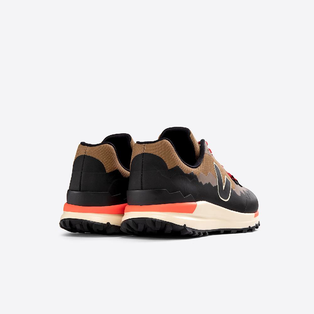 Veja FITZ ROY TREK-SHELL VEJA X CENTRE COMMERCIAL TERRA