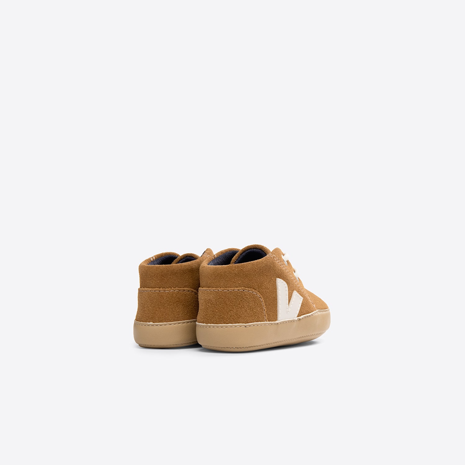 Veja BABY SUEDE CAMEL PIERRE