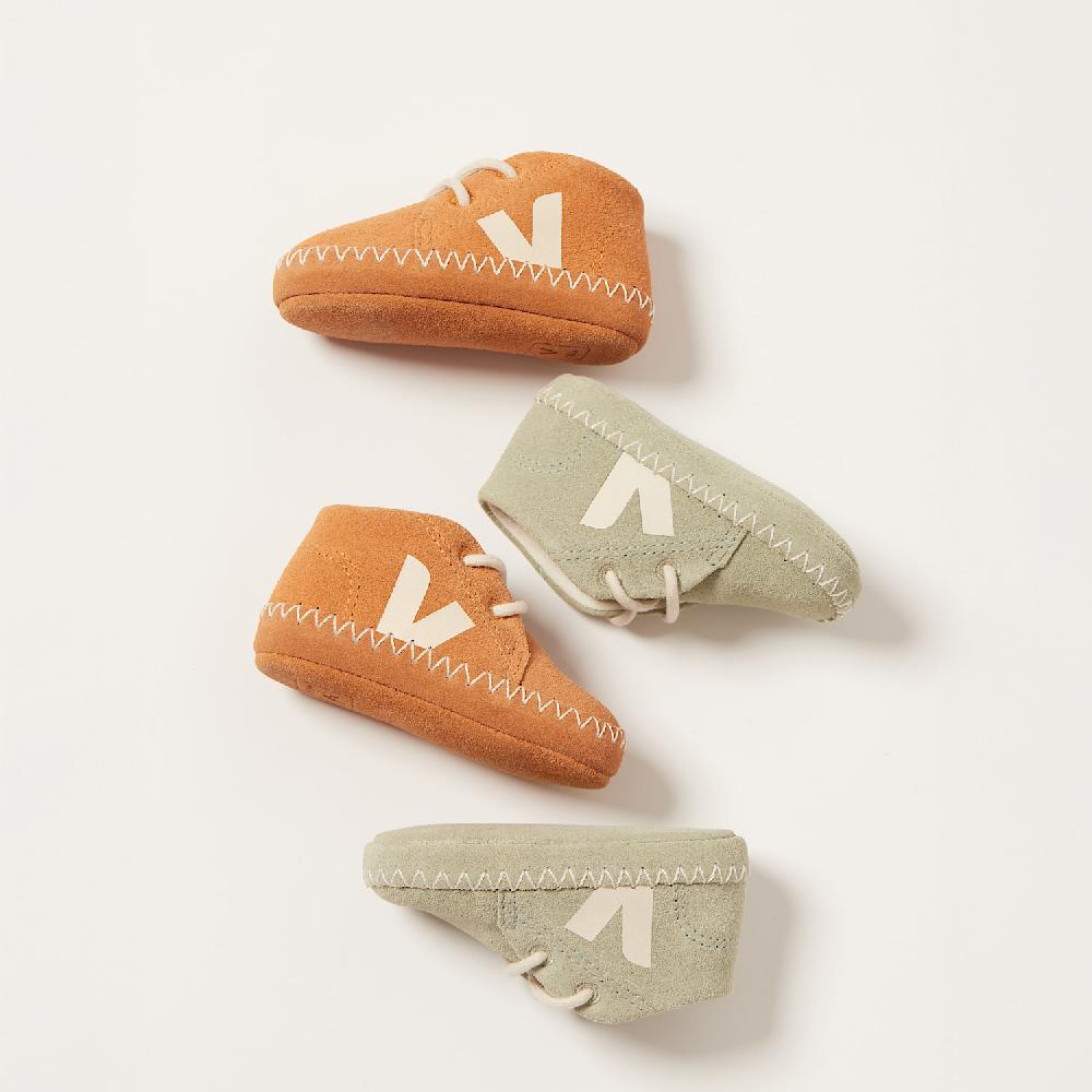 Veja BABY SUEDE CLAY PIERRE