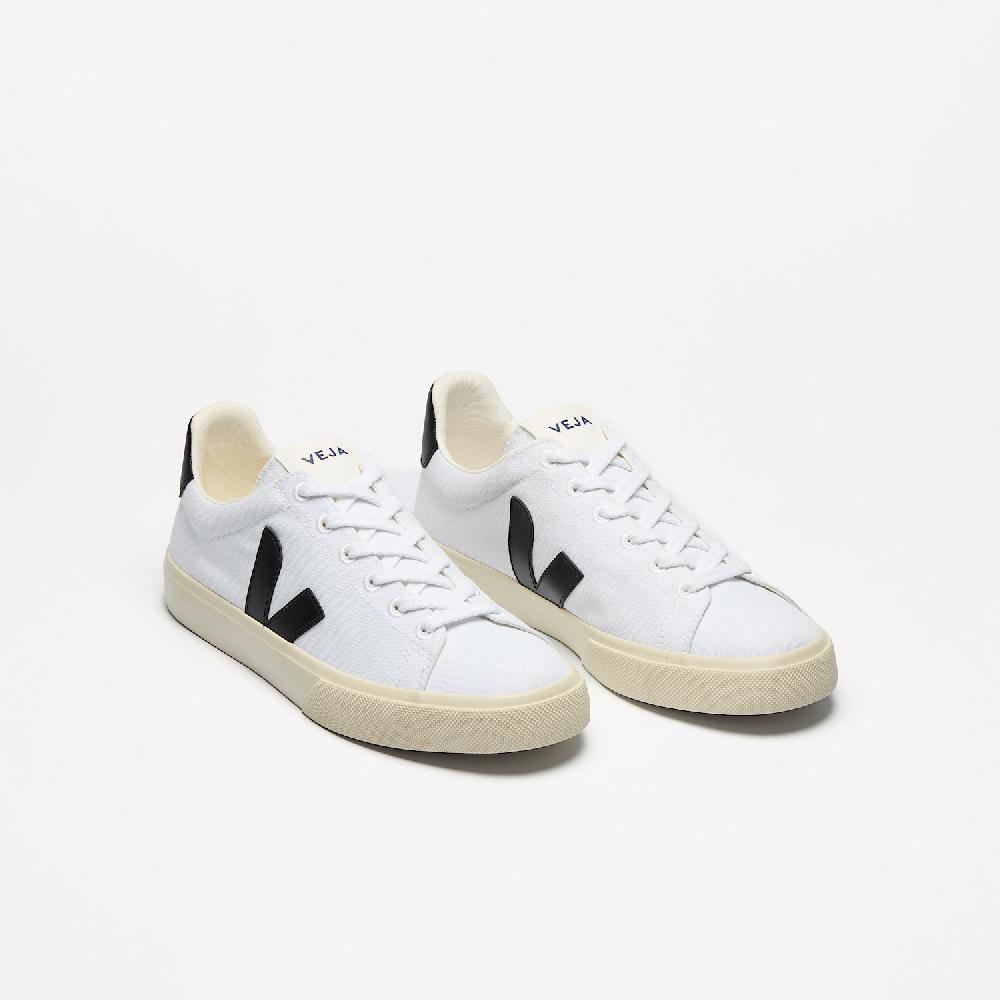Veja CAMPO CANVAS WHITE BLACK