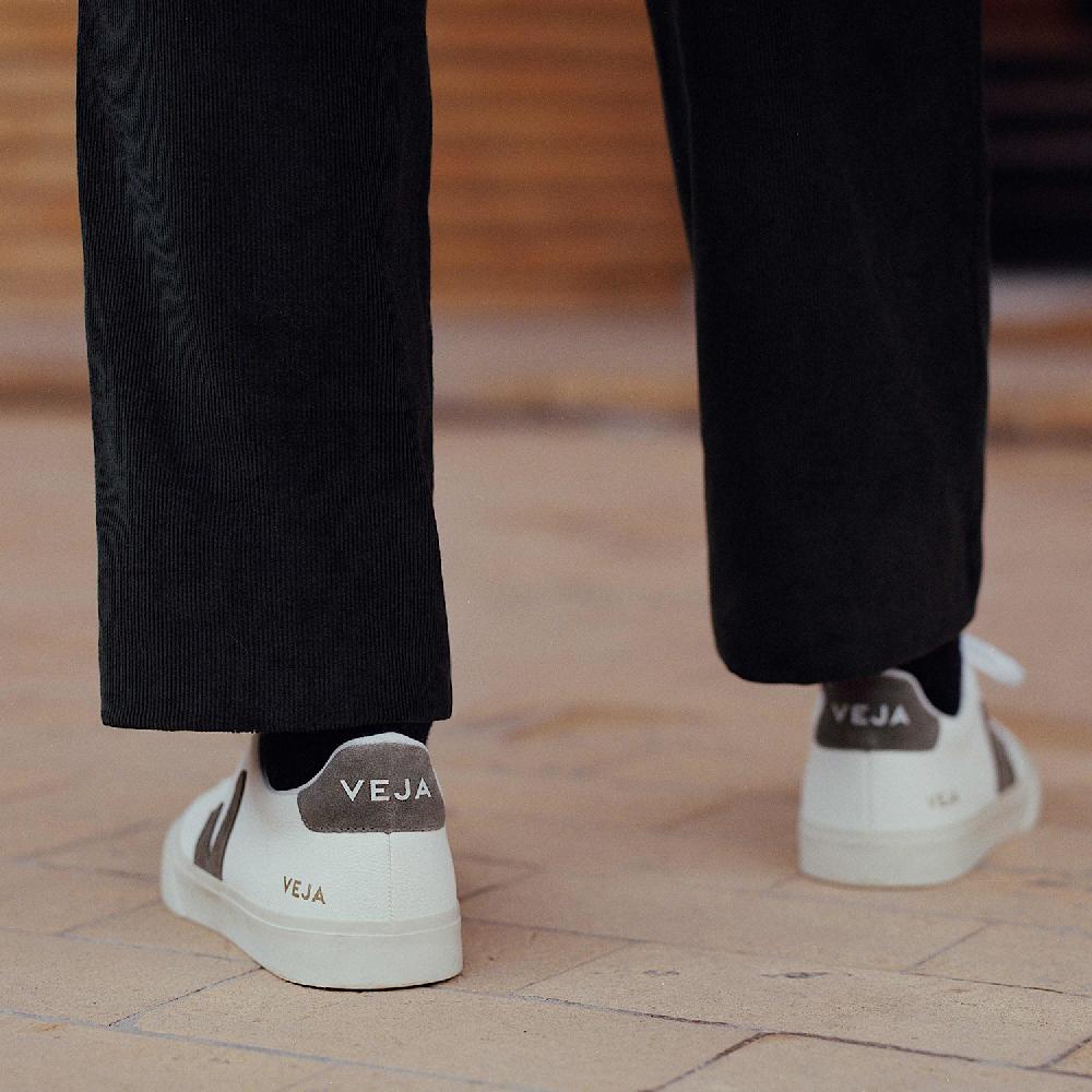 Veja CAMPO LEATHER WHITE KAKI